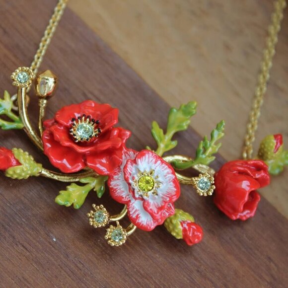 LES NEREIDES poppy gold necklace